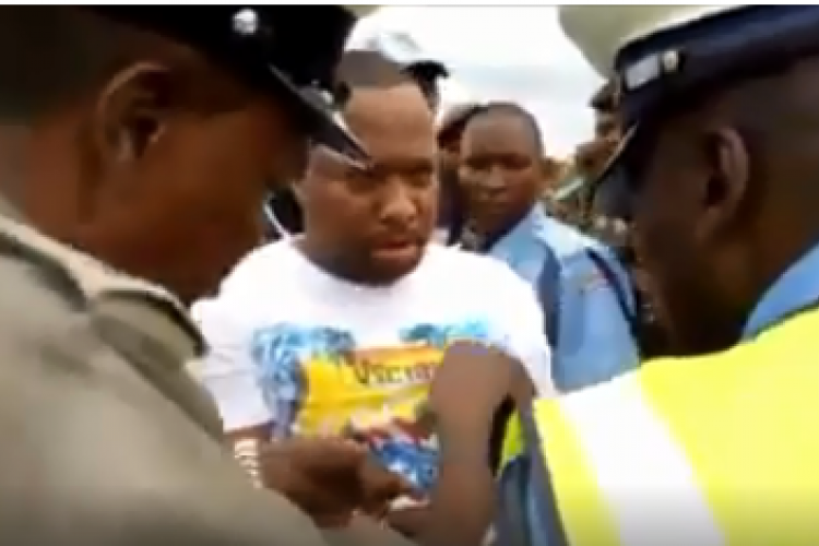 WATCH: Drama as Nairobi Governor Sonko Refuses to Board Helicopter after Arrest
