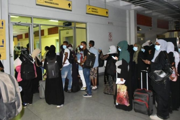 129 Kenyan Students Stranded in Sudan Flown Back Home