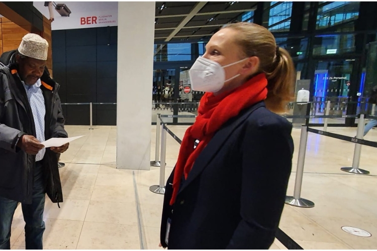 Miguna Miguna Blocked from Boarding a Flight to Nairobi 