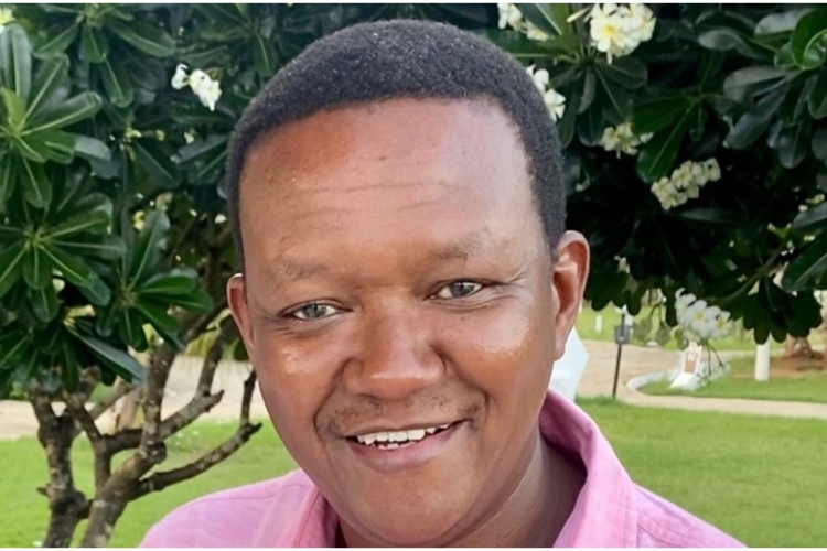 Governor Alfred Mutua Speaks After His Photo with a Young Woman Goes Viral Online 